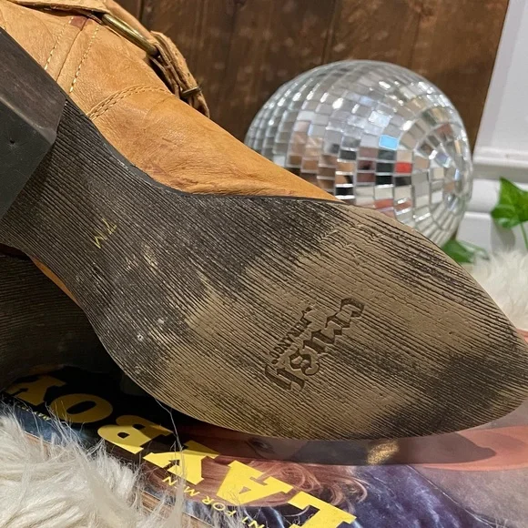 Shit Kickers - Picture 8 of 9